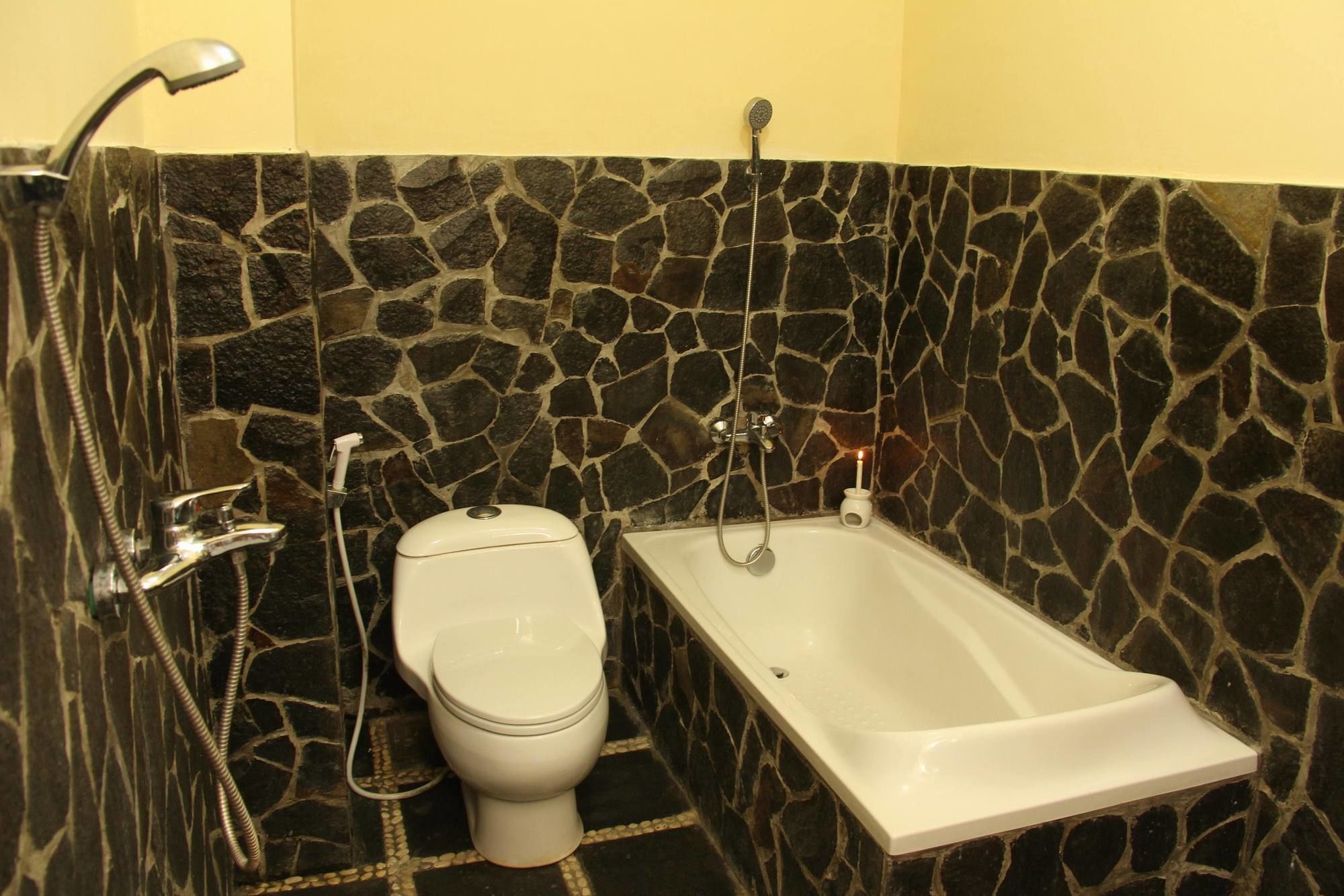 Sagan Huis Hotel Джокьякарта Экстерьер фото